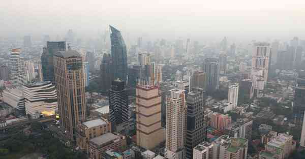 汽车冷却液少了还可以开吗,汽车冷却液没有了会出现什么后果